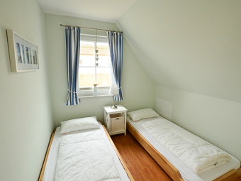 Drittes Schlafzimmer im Obergeschoß, optional mit einem oder zwei Einzelbetten